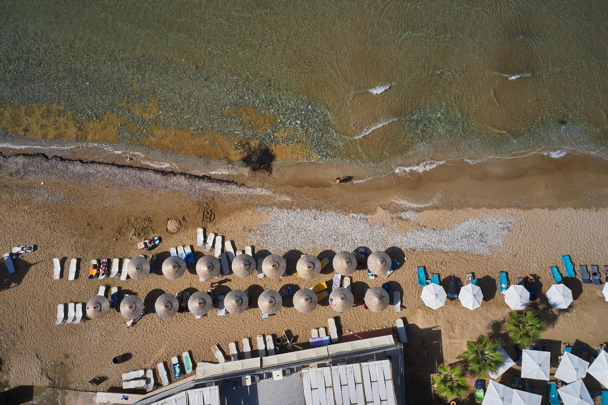 Luxury Suites In Stavromenos Exterior foto